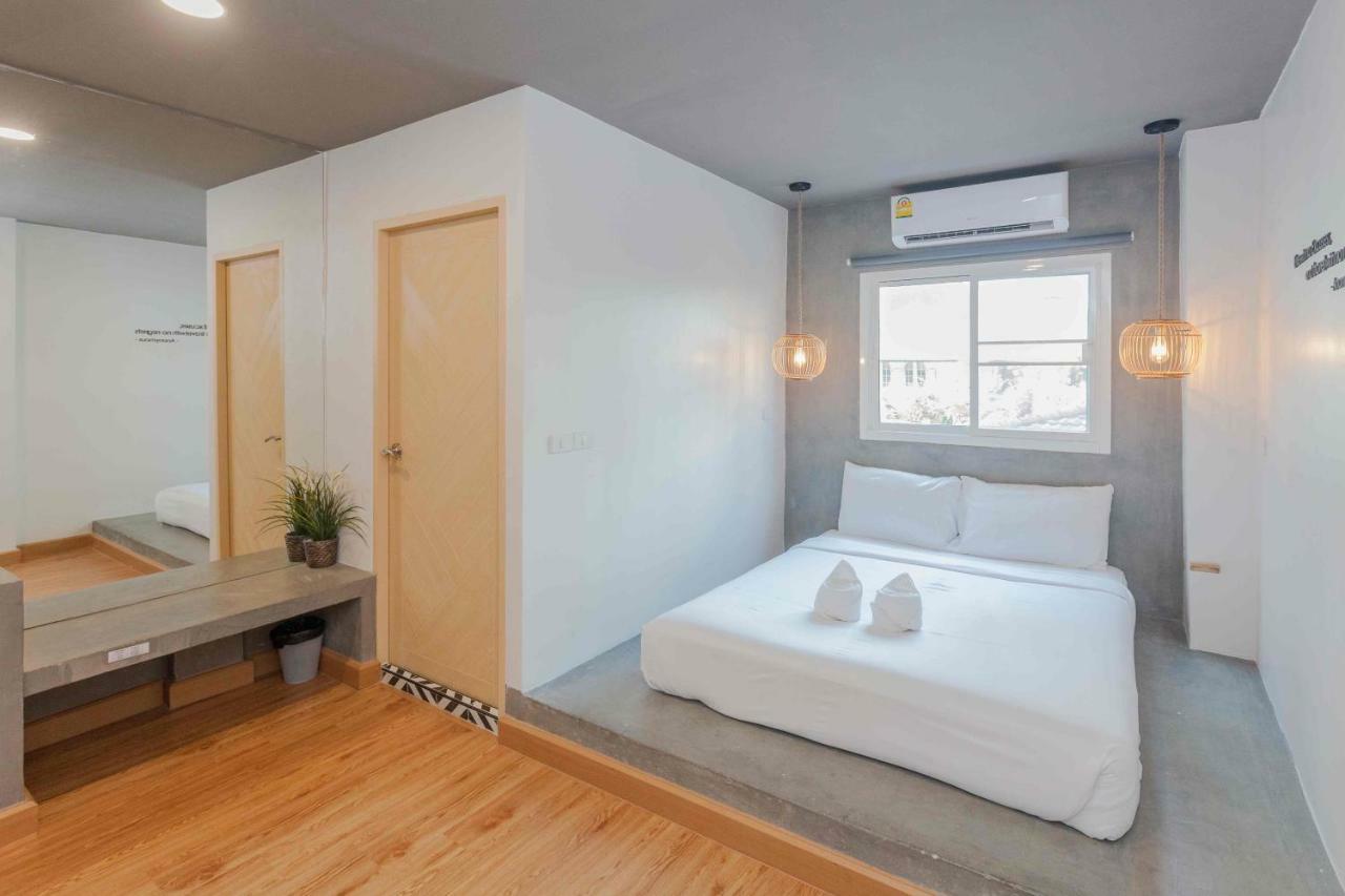 Отель Sarnn Sukhumvit 28 Бангкок Экстерьер фото